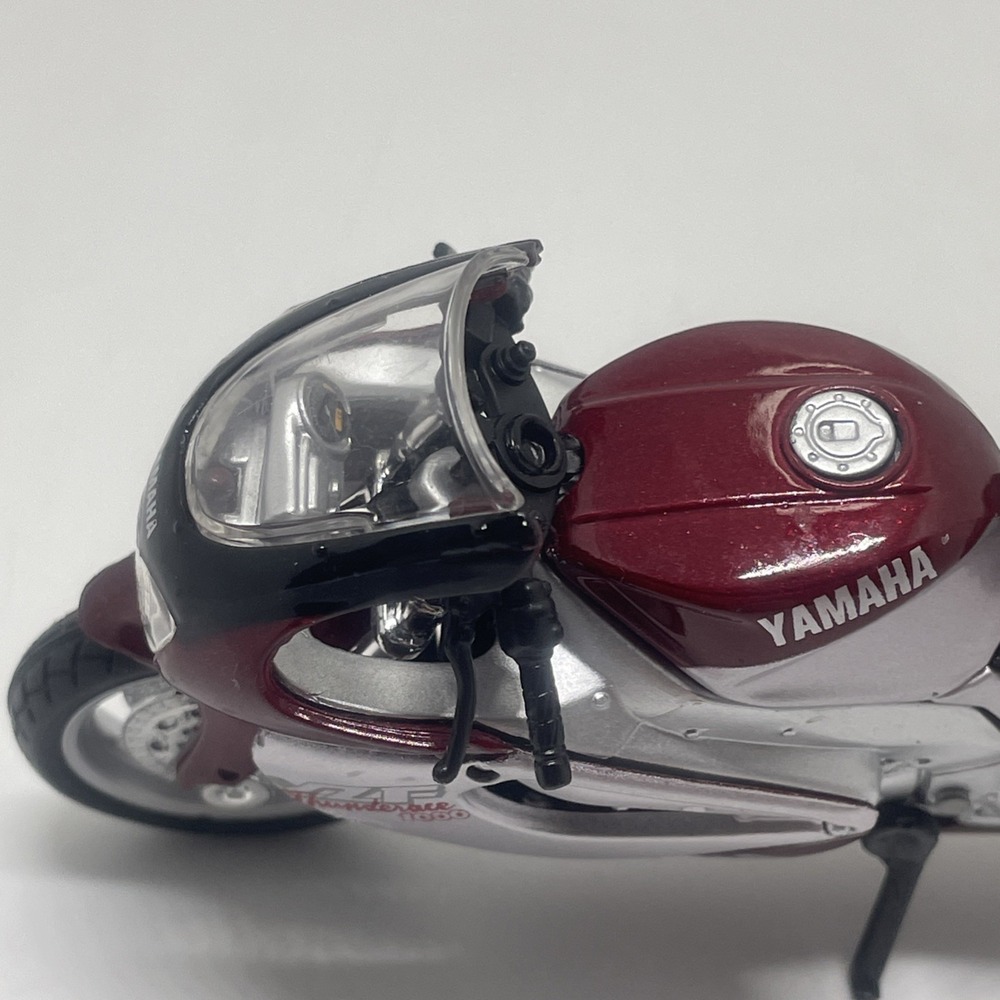 Maisto Yamaha YZF1000 Thunderace Sport Bike Diecast Motorcycle TOY DELTRBOX EXUP - Picture 6 of 10